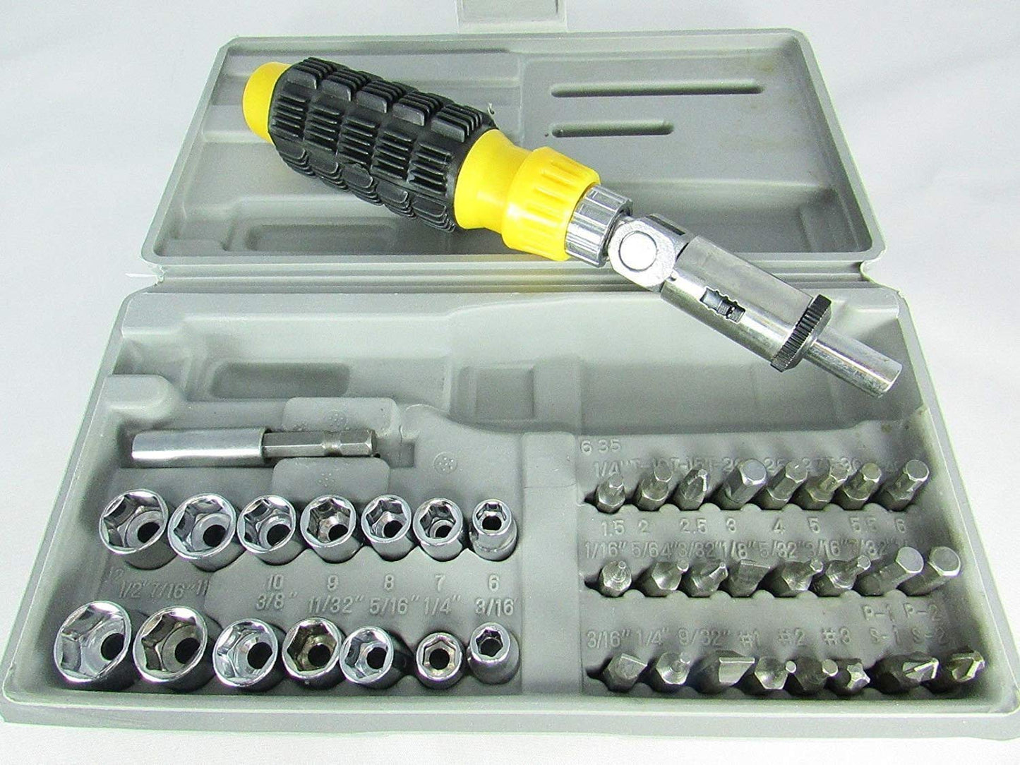 41 in 1 Screwdriver and Socket Set Automobile Tool Box