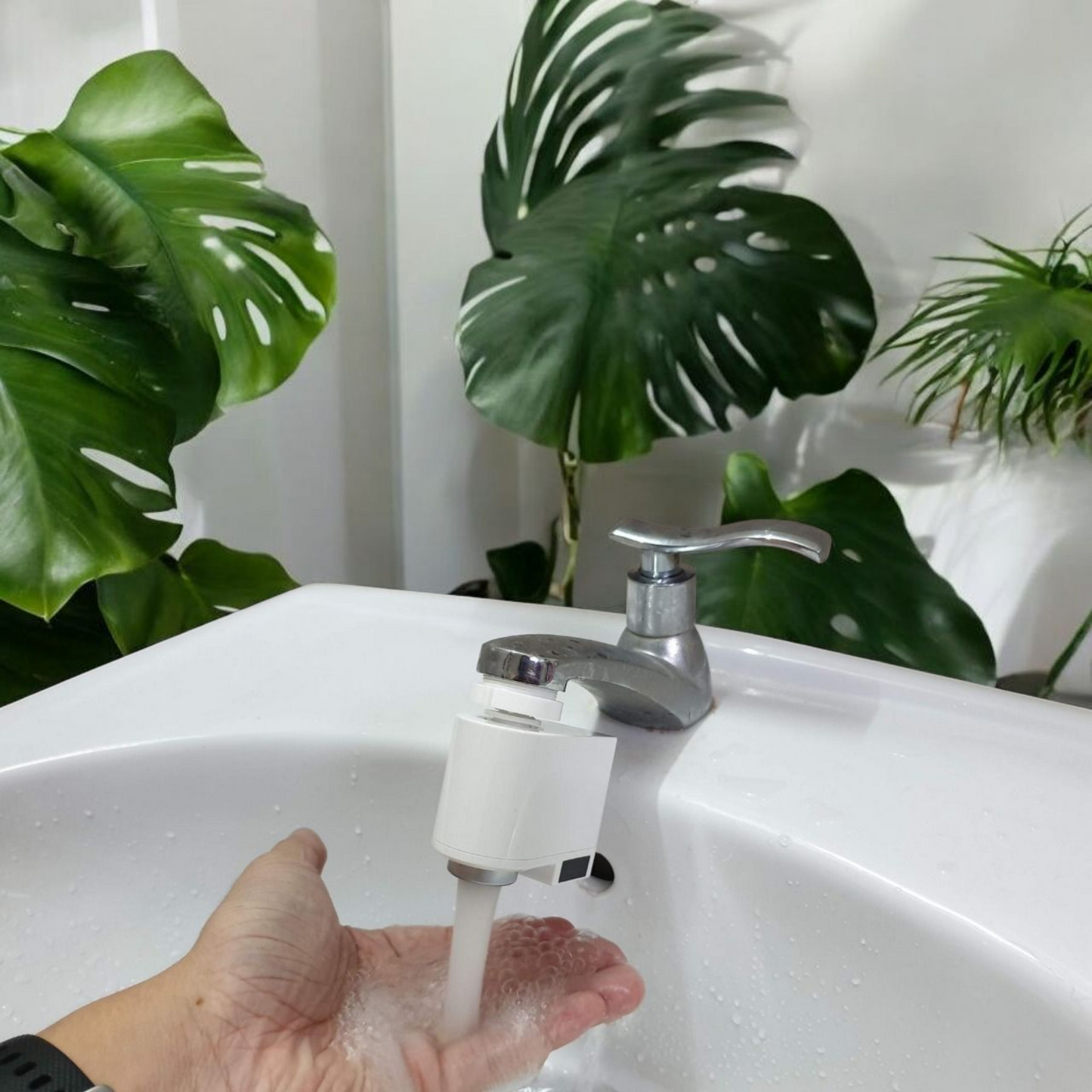 Automatic Water Saver Touchless Sensor Tap
