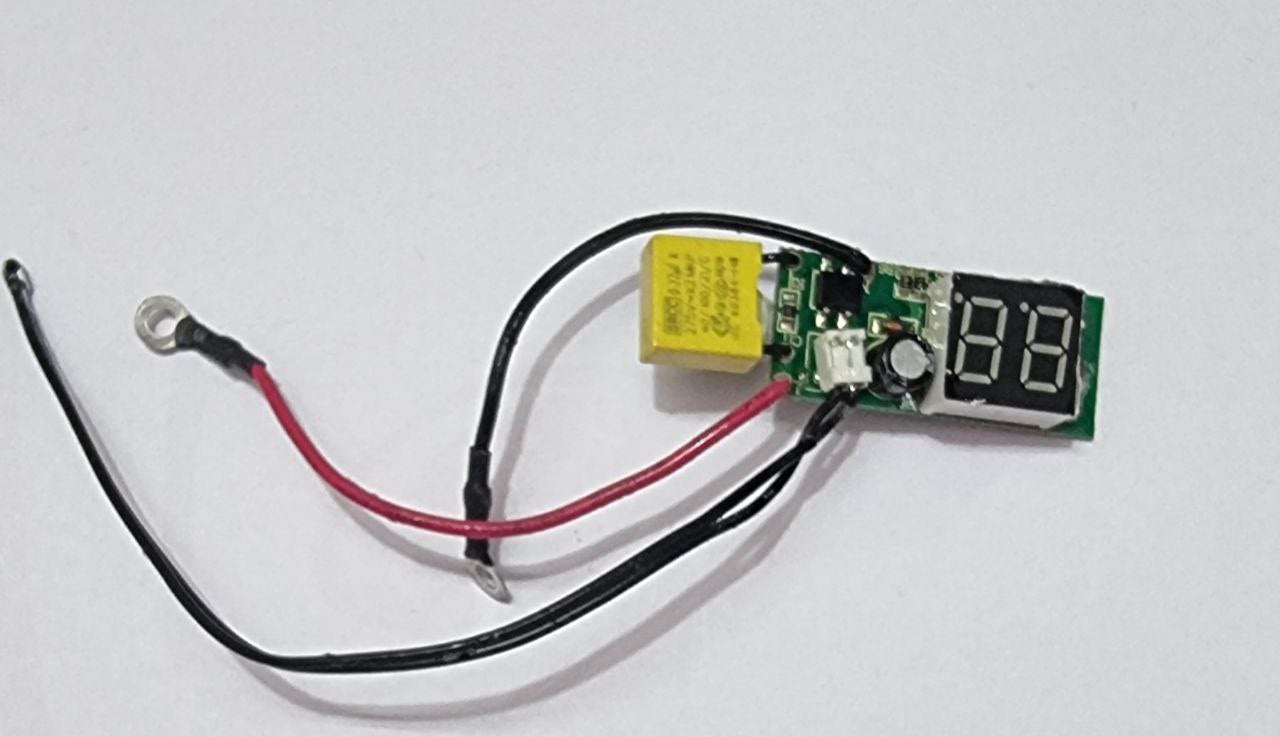 Display circuit of water heater tap